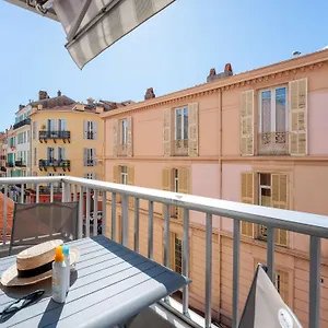 Ibis Styles Centre Hotel